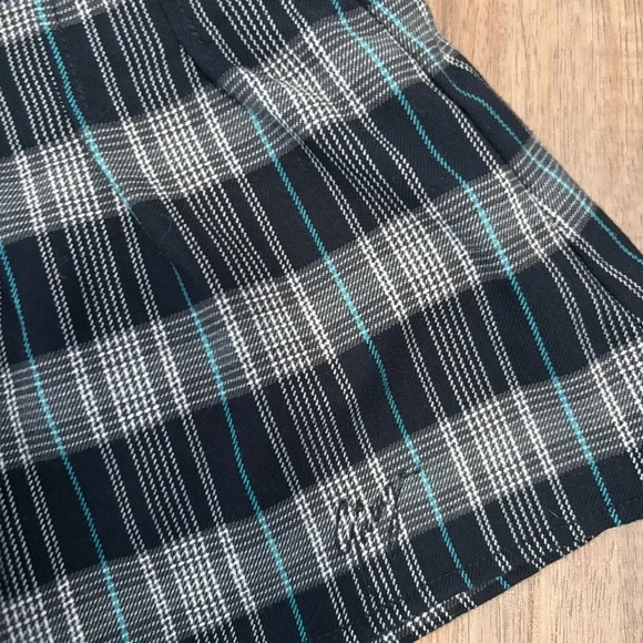 Garage Black and White Plaid Low Rise Mini Skirt - Picture 3 of 5